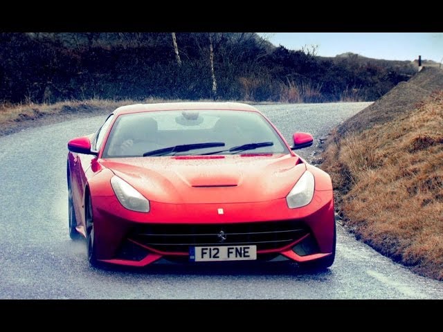 Ferrari f12 Berlinetta vs Lamborghini