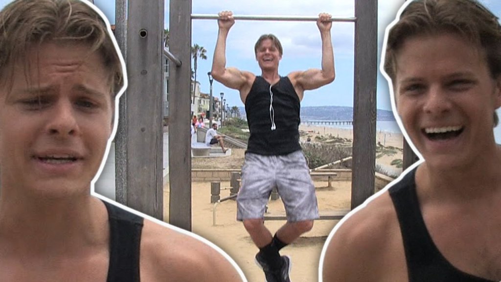 ‘The Brink’ star Christian Gehring Tells Us The Truth About His Junk(02)